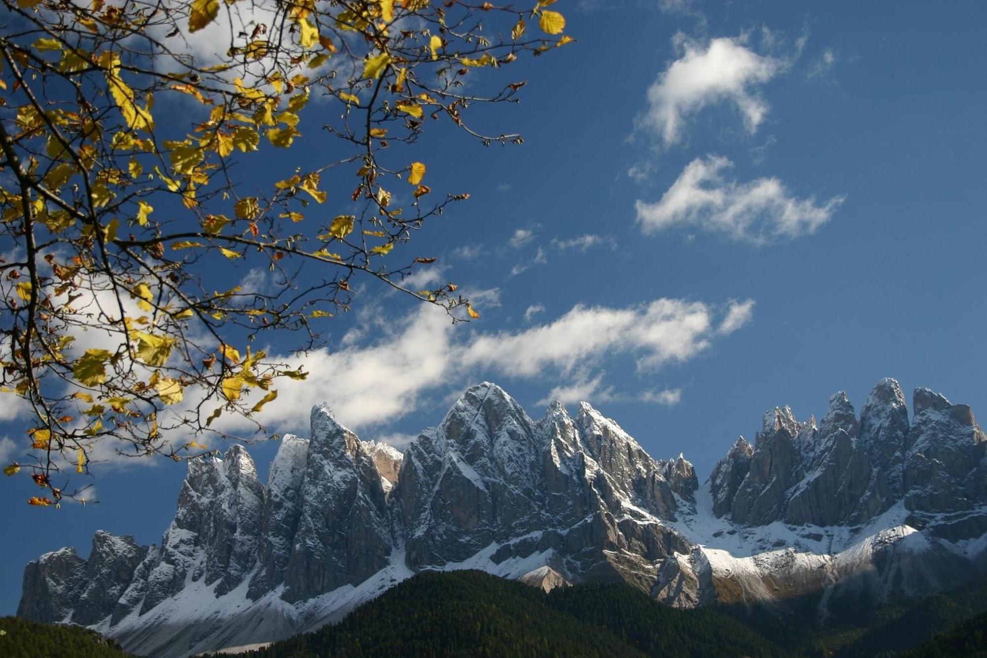 Raschoetzhof Funes  Bagian luar foto