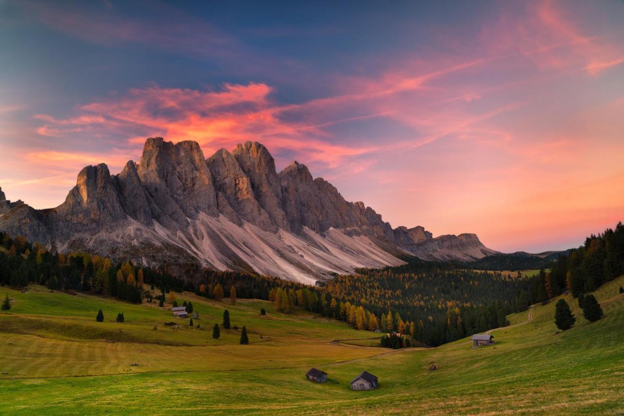Raschoetzhof Funes  Bagian luar foto