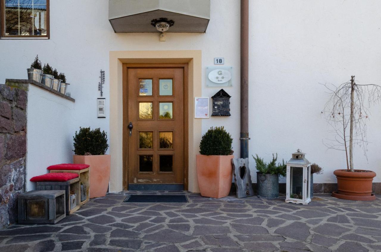 Raschoetzhof Funes  Bagian luar foto